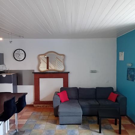 Maison De Bourg Dinge Екстер'єр фото